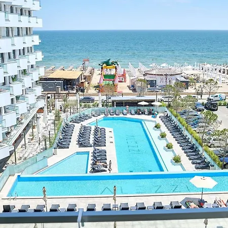 Sea-esta In Infinity * Mamaia