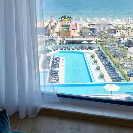 Sea-esta In Infinity Lejlighed