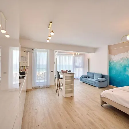 Sea-esta In Infinity * Mamaia