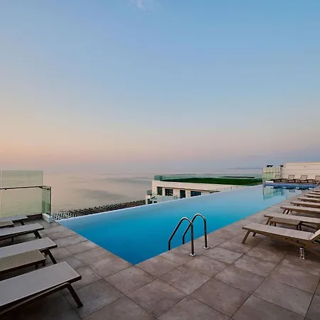 Sea-esta In Infinity Apartman *