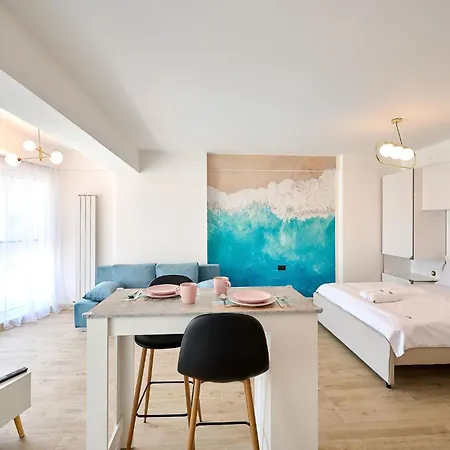 Sea-esta In Infinity Mamaia